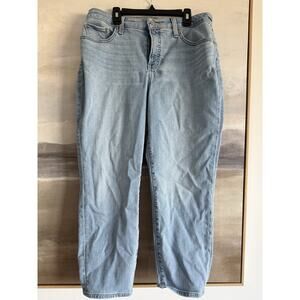 Chicos So Slimming Girlfriend Slim Leg Crop Jeans Size 8 Denim Light Wash